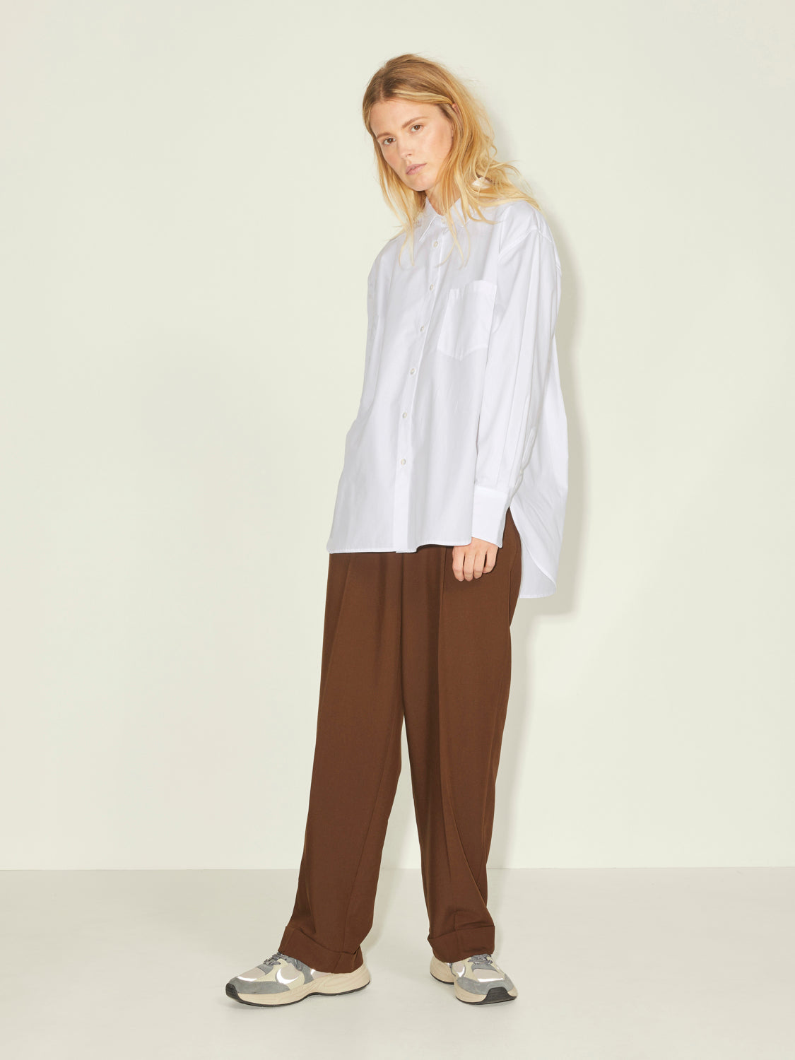 JXJAMIE Shirts - White